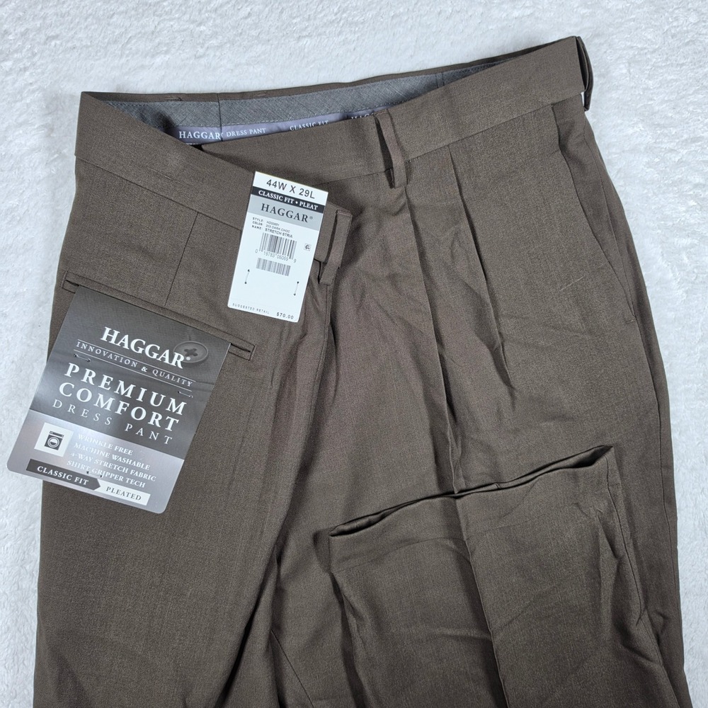 NEW Haggar Premium Comfort Dress Pant Mens 44/29 Dark Choc Pleated Classic